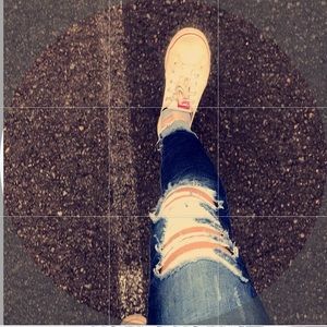 Meet your Posher, Violet